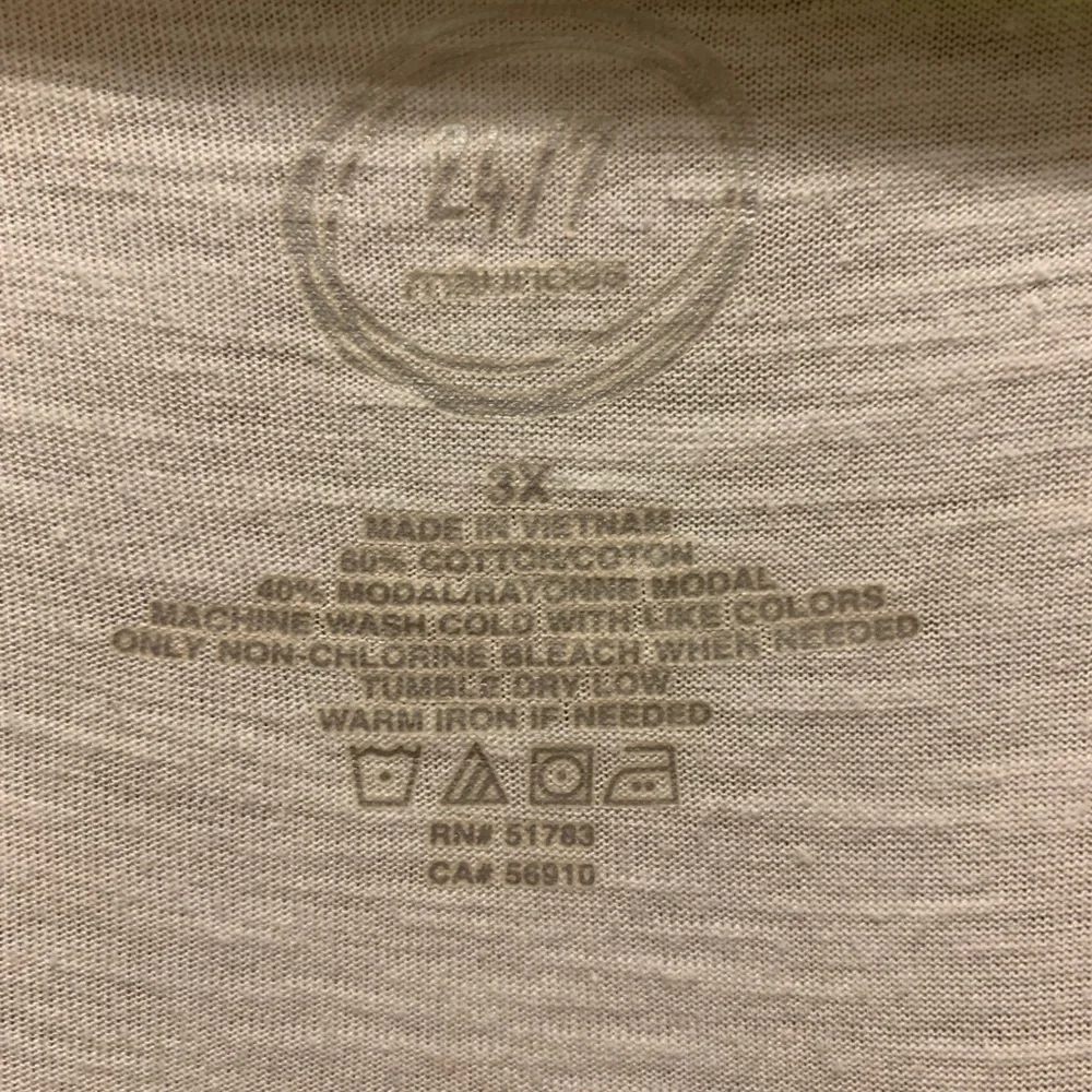 Maurice’s 24/7 V-neck Tee 3X - Picture 3 of 3